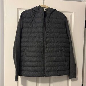 Peter Millar Men's Dark Gray Quilted Hooded Jacket with hood